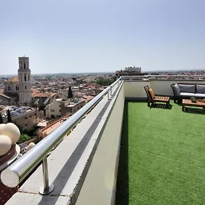 https://atico-frente-al-museo-dali.topcostabravahotels.com