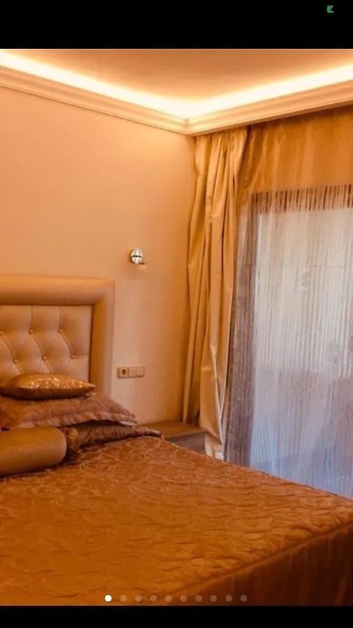 Atalaya Aparta Golf Apartamento Estepona